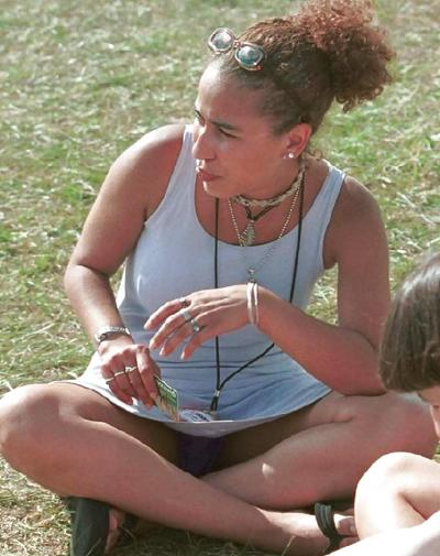 25P Classy candid upskirts