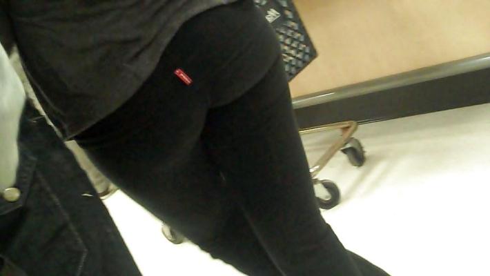 16P Some new ass butt in jeans pictures