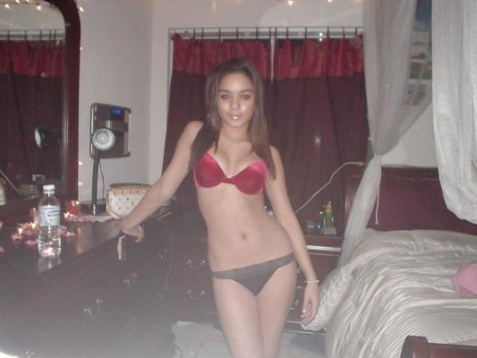 15P Indian teen nude 318