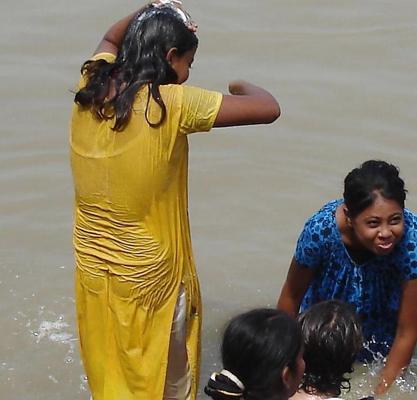 19P Indian  bath