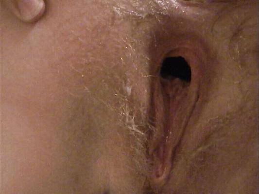 8P Wifes pussy. Please cum on this open hole.
