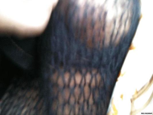 10P Flashing nipples to the public.