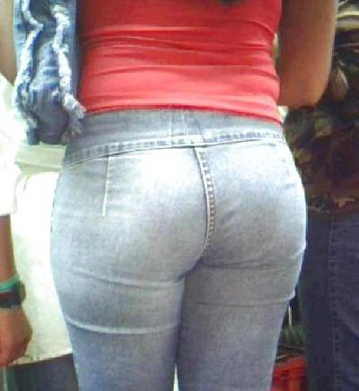 12P CUL SUR LA RUE VOYEUR