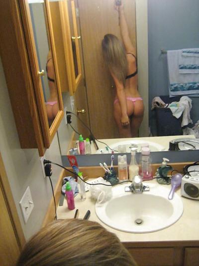 11P She is soo Hot 5