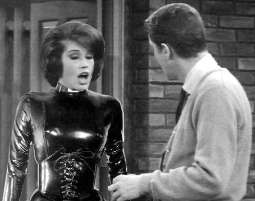 25P Mary Tyler Moore Legshow plus Fakes