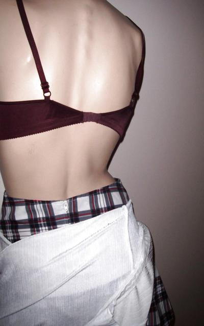 7P Rachelle in her Bra - Stuck up Bitch Showing Off