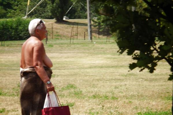 13P Granny naked in the park
