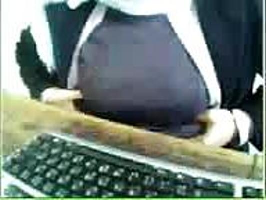 13P Arab bitch on cam