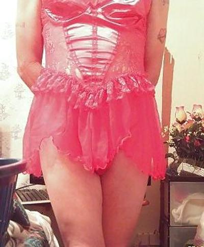 6P Little sissy suzy in red