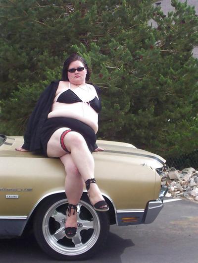 14P Plumper and her Hot Rod ElCamino