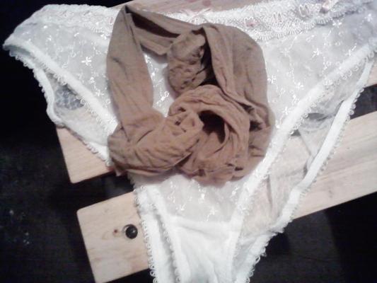 15P Mother in laws panties  and nylons