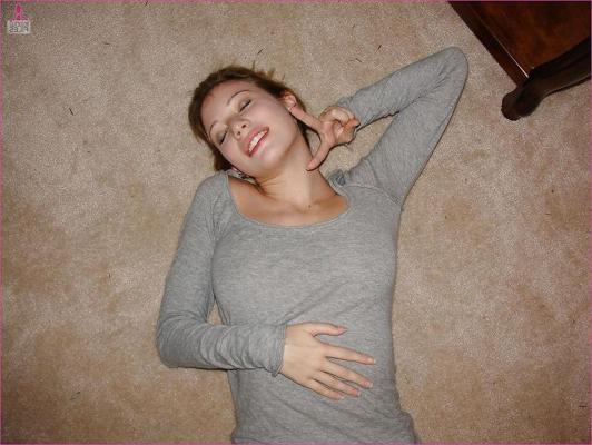 25P Amateur Young Blond Teen