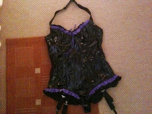 6P Old Toys, New Toys and a New Outfit x