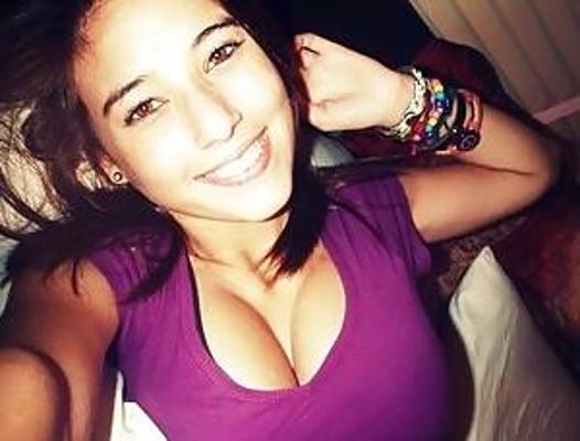 25P Tiny girl with BIG TITS (Boobs)
