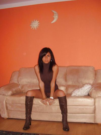 11P Sexy Polish teen girl
