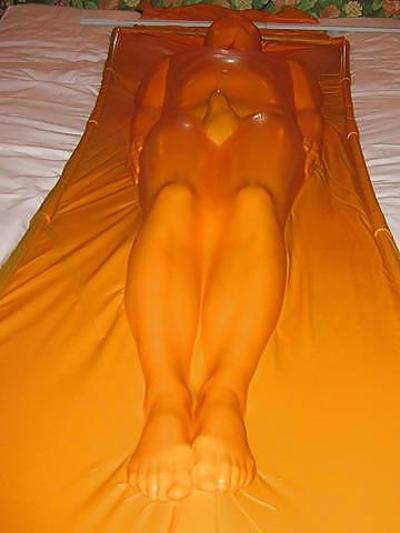 5P Moi dans un lit sous vide