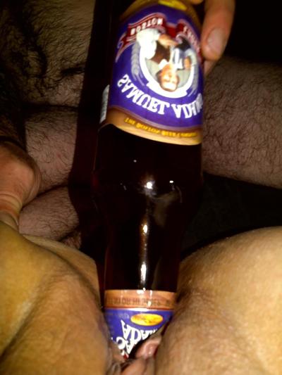 6P Beer bottle + Anal = A lot of fun!!