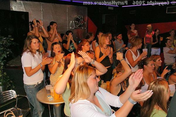 16P Lascivious amateur lassies going dirty at the party with male strippers