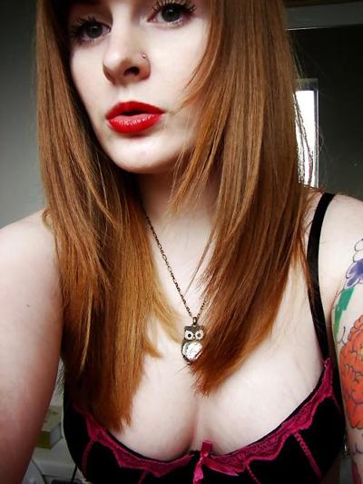 25P Amateur Redheads
