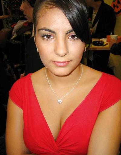 12P Turkish girl Ebru