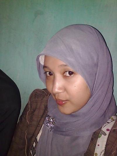 18P Indonesian Girl