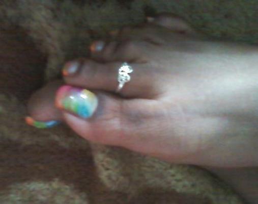 25P Black woman's toe