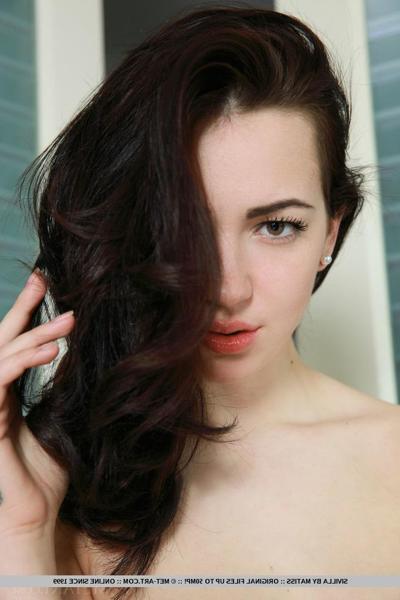 18P Clothed brunette babe unveiling tight teen as and bald cunt for glam pics