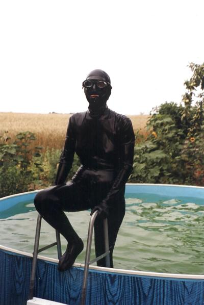 8P Latex im Pool
