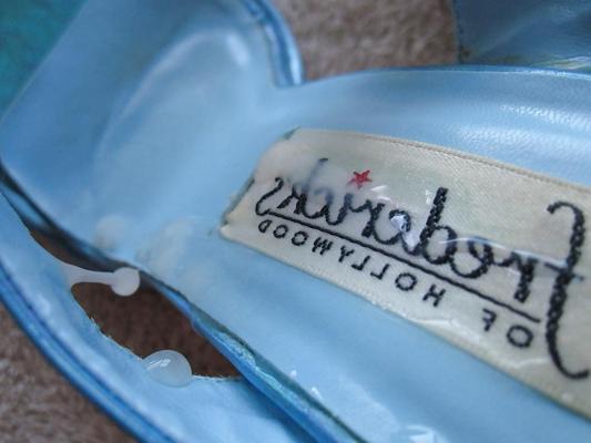 9P Blue Fredericks of Hollywood Heels