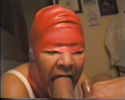 18P Red Latex Hood Gummi