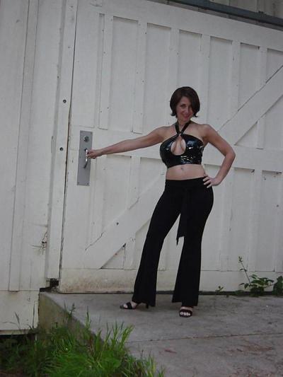 25P Amateur MILF Goddess