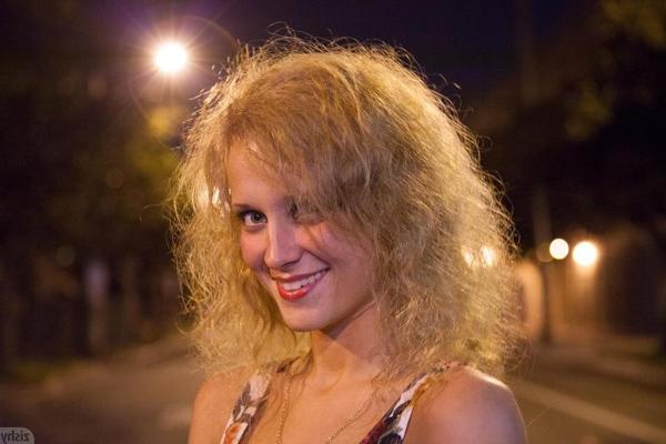 8P Blonde coed Alice Wonder gets naughty on the college campus