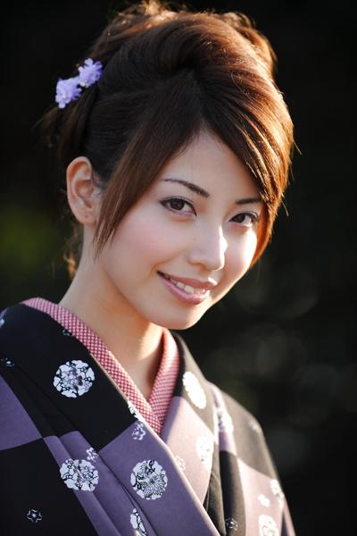 17P 着物-01 小さなおっぱいと大きな乳首