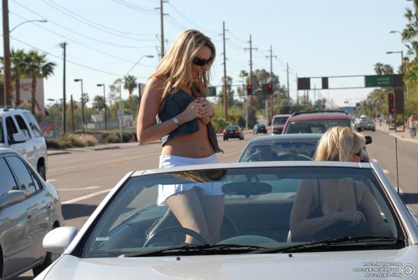 16P Pictures of Ann Angel and Lovable Lacey flashing their titties outside