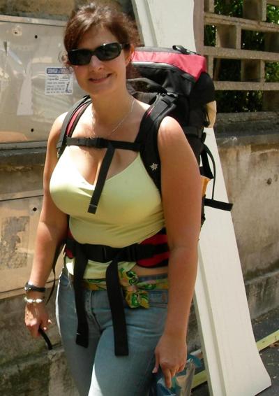 20P Busty women 38 (clothed special).