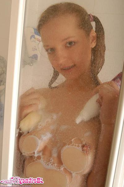 15P Pictures of Britney Braces soaping up in the shower