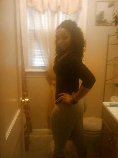 25P Sexy Ebony booty World