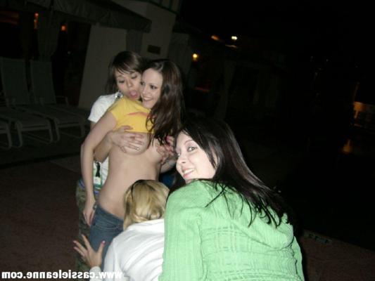 15P Pictures of Cassie Leanne getting drunk and wild