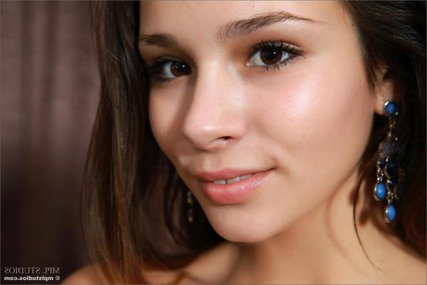 12P MPL Studios Presents Alma in "Hard To Resist"