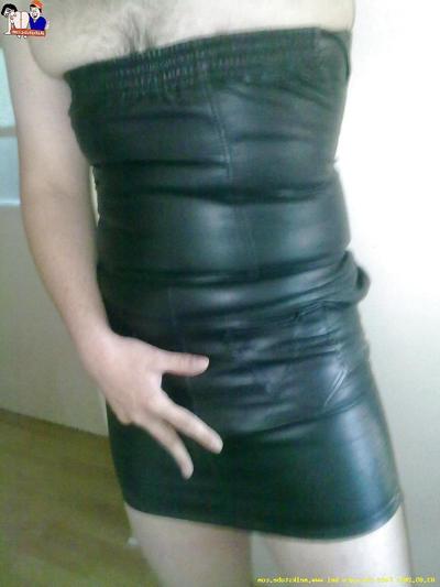 7P In sexy red Slip an LeatherSuite ( DWT )