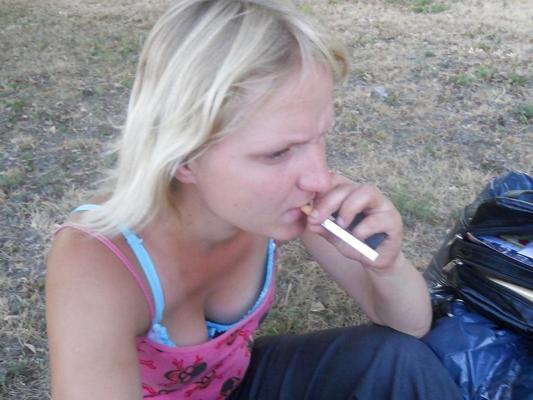 5P My Polish cousin waiting for her boyfriend