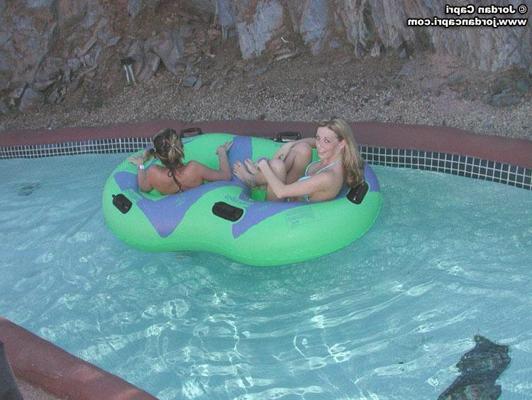 20P Pictures of Jordan Capri and Taylor Little flashing from behind their bikinis
