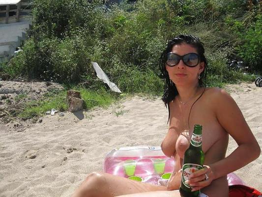 25P Privat: Urlaubsbilder von Busty Beauty