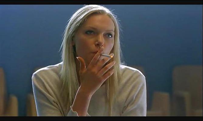 25P Some Hot Smoking Women