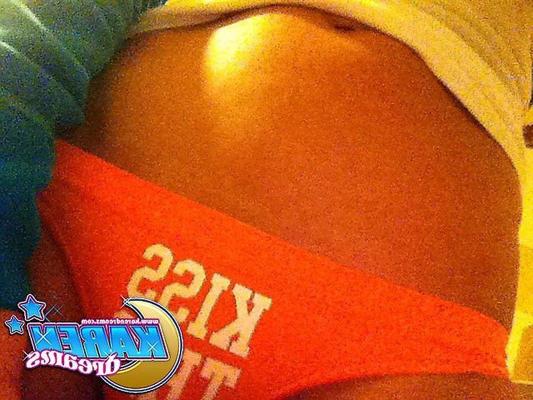 14P Pictures of Karen Dreams being a cock-tease on cam