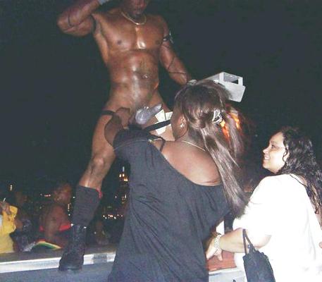 10P Update:  More Stripper Boat Party XXX Fun