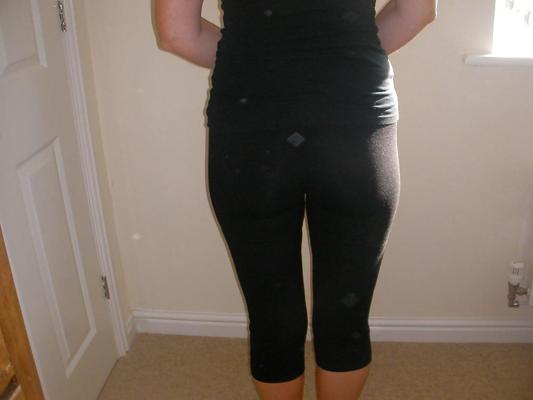 17P Slut wife in tight leggings