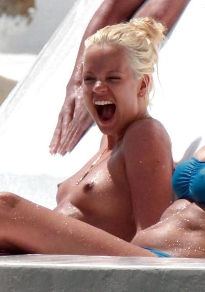 25P Lily Allen Oben-ohne- und Arschfotos