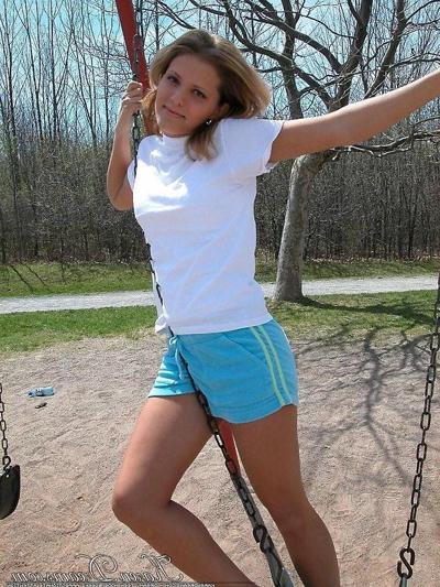 20P Pictures of Karen Dreams teasing at a park