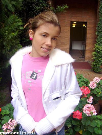 12P Pictures of Little Liana teasing with her cuteness outside